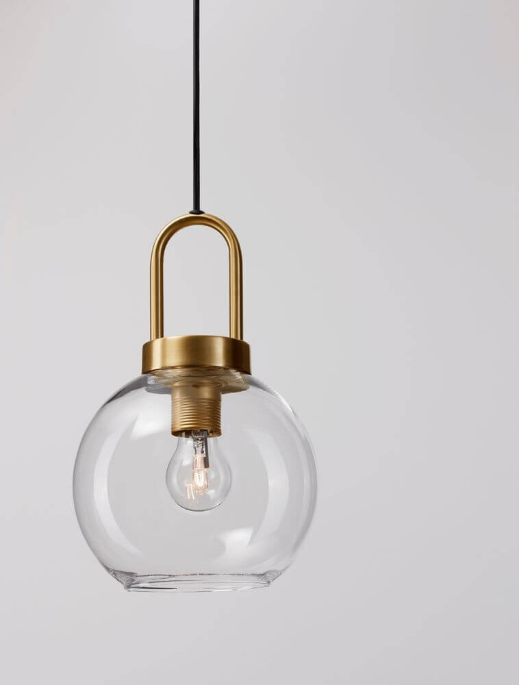 Irvine Pendelleuchte Ø 20cm Gold, Transparent mit modernem Design und robuster Anfertigung.