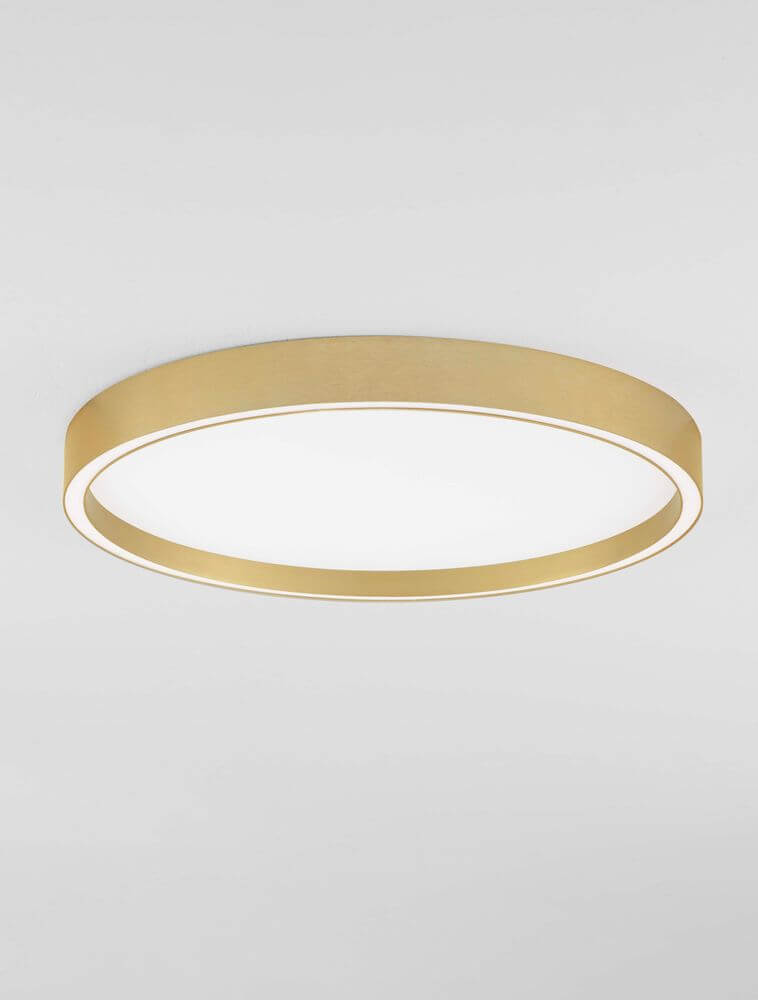 Istos Deckenleuchte Ø 50cm 2700, 3000K in elegantem Goldton mit schlanker Silhouette.