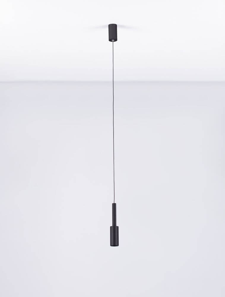 Joy LED Pendelleuchte Ø 4cm 3000K in modernem Design mit schwarzem Metall-Körper und blendfreiem Licht.