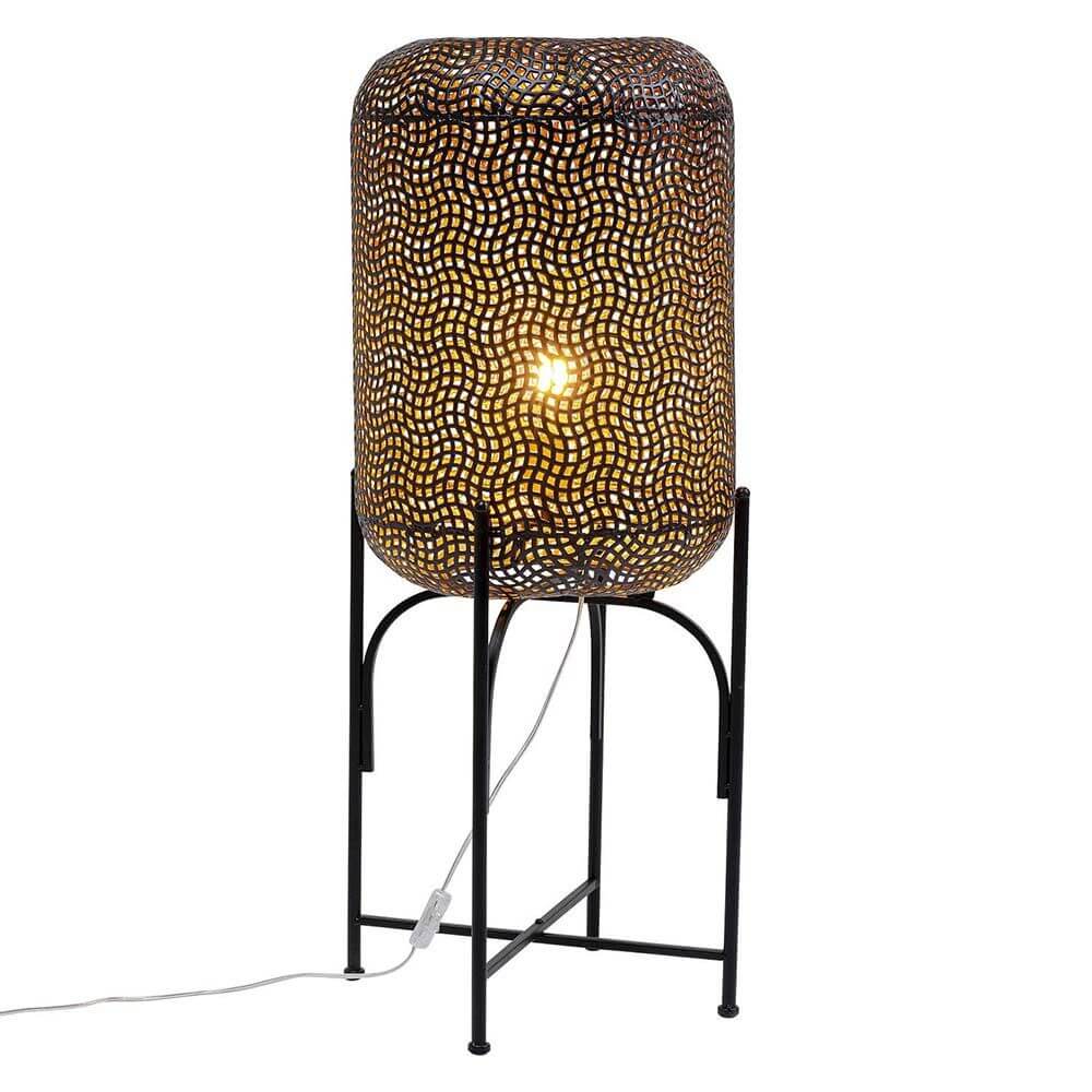 Stehleuchte Oasis 92cm mit gelöchertem Stahlkörper, sorgt für orientalische Lichtmuster und romantische Atmosphäre.
