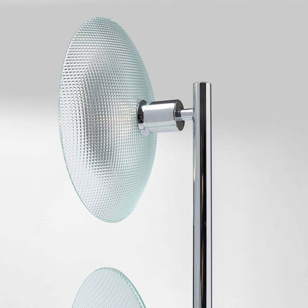 Tischleuchte Ufo Due, moderne Tischlampe mit skulpturalem Design und angenehmem Licht.