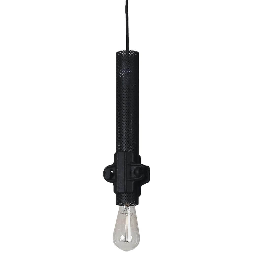 Karman Nando Hängelampe 35cm in industriellem Design mit schwarzem Gehäuse und transparenter Glühbirne.