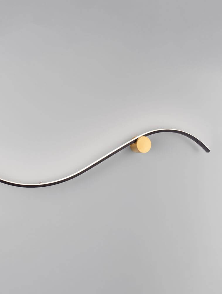 Kima LED Wandleuchte Geschwungen 3000K Schwarz, Gold