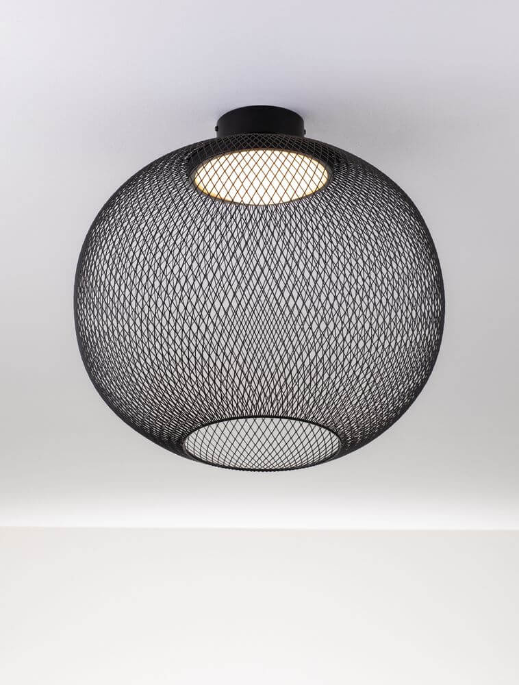 Kinetic LED Deckenleuchte in Schwarz mit Drahtgeflecht, ideal für modernes Wohndesign.