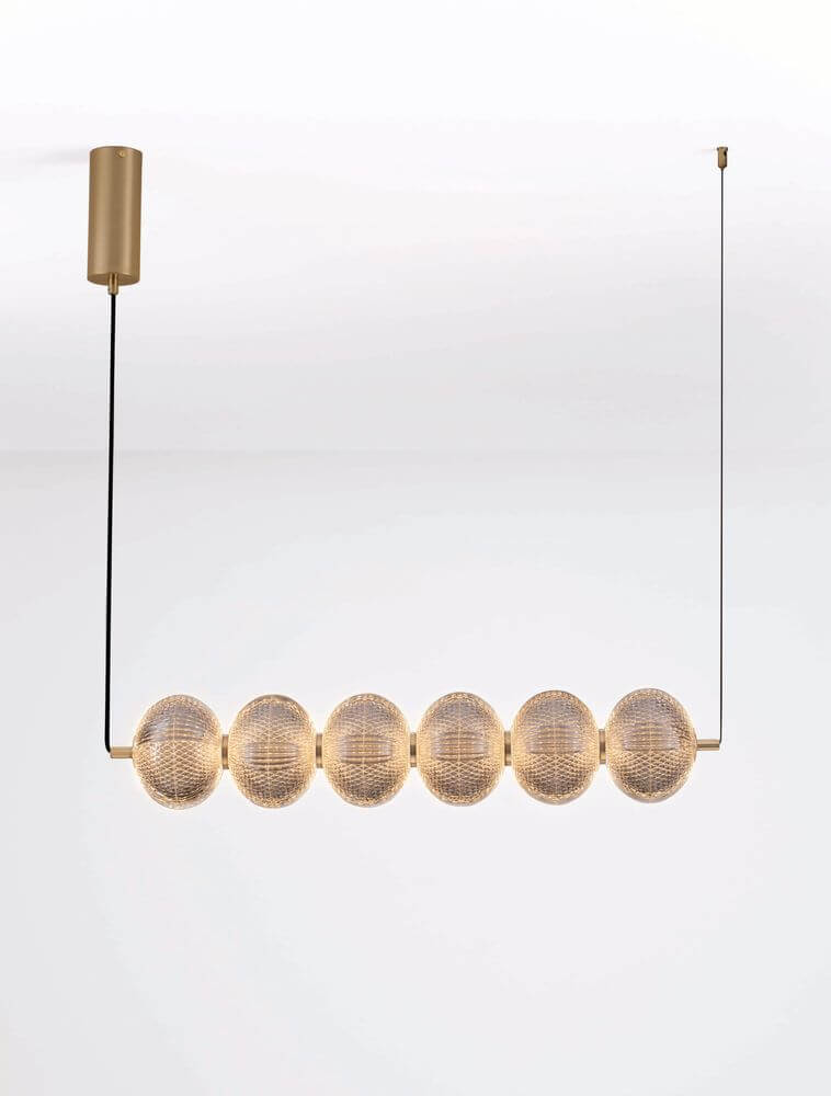 Klelia Pendelleuchte 6-flammig 3000K Gold mit sechs Kugelleuchten in elegantem Design.