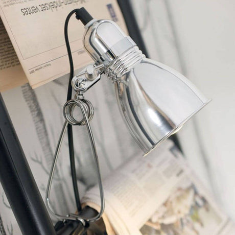 Lampa zaciskowa Photo Aluminium z elastycznym designem i 2-metrowym przewodem zasilającym do biurka i czytania.