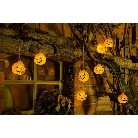 LED Halloween Dekolichterkette Kürbis batteriebetrieben, dekorative Kürbislichter für festliche Außendekoration.