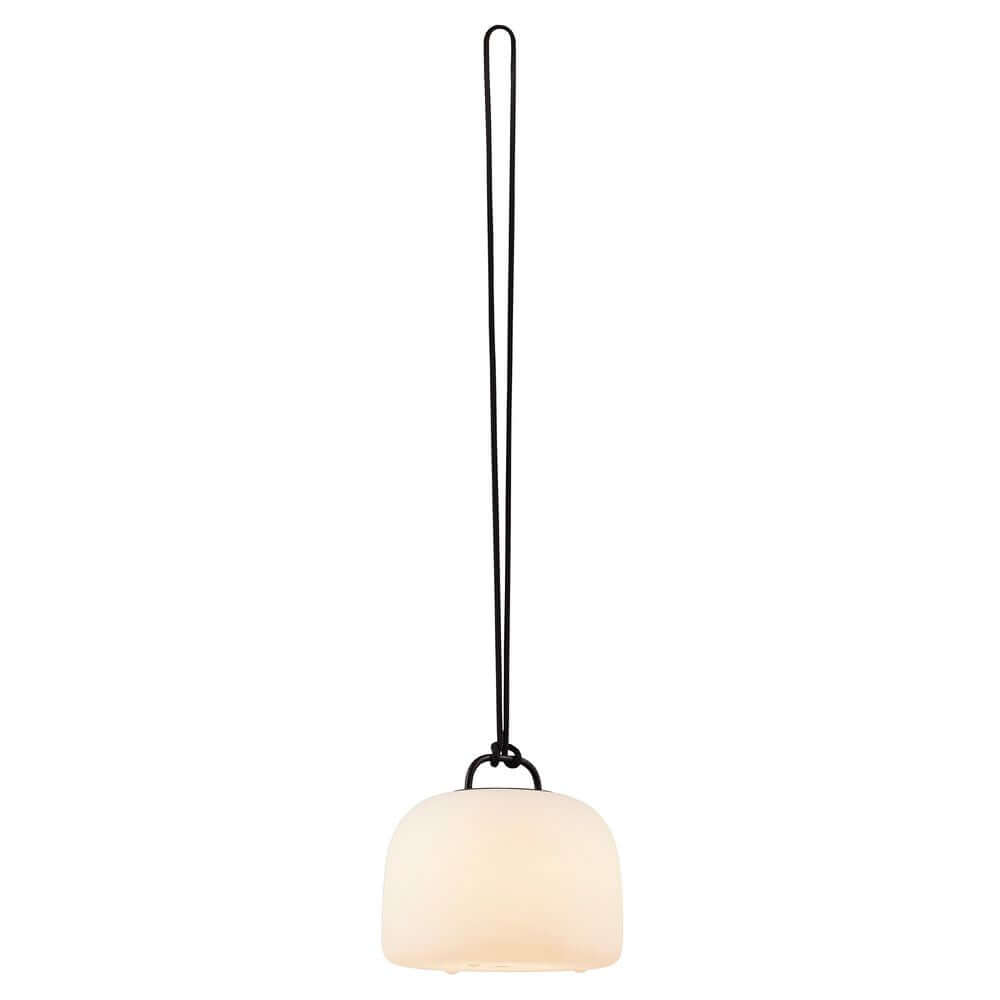 LED Akkuleuchte Kettle To-Go 22 IP65 Hängelampe im modernen Design, geeignet für Innen- und Außenbereiche.
