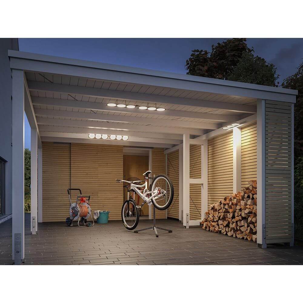 Park + Light LED Außen-Deckenleuchte Carport Anthrazit IP44 in einem modern gestalteten Carport bei Nacht.