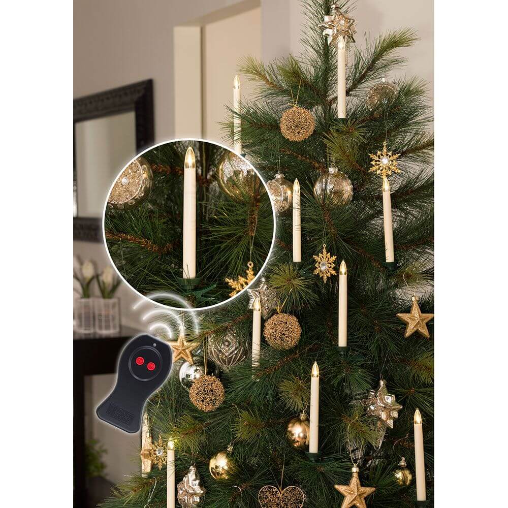 LED Baumbeleuchtung 10 kabellose Kerzen Fernbedienung Warmweiß batteriebetrieb am Weihnachtsbaum.