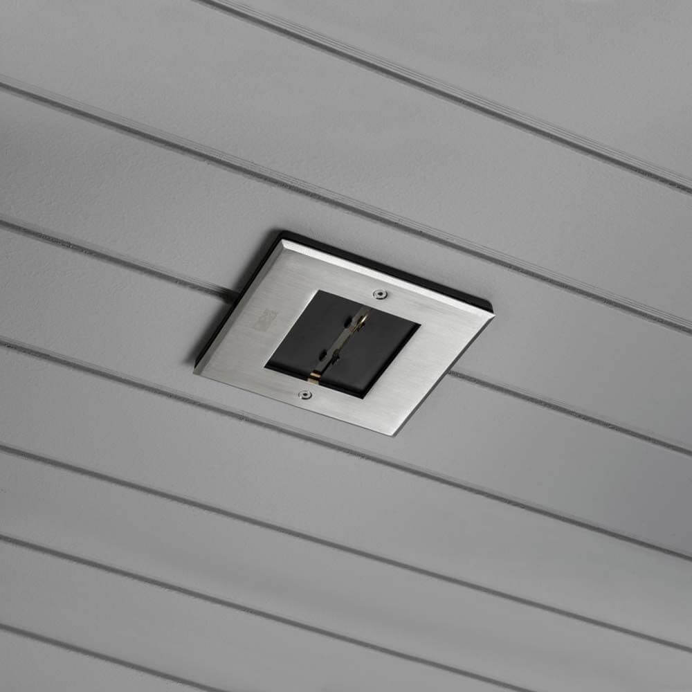 LED Decken Einbaustrahler IP44 in quadratischer Form, ideal für Deckenmontage mit modernem Design.