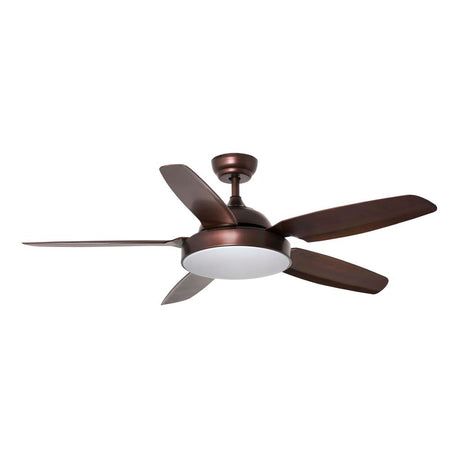LED Deckenventilator LEYTE Ø 137cm Braun mit fünf braunen Blättern und integrierter Beleuchtung.