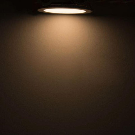LED Forsænket panel Ø 17,5 cm flad rund sølv dæmpbar 12W varm hvid udstråler blødt lys på væggen.