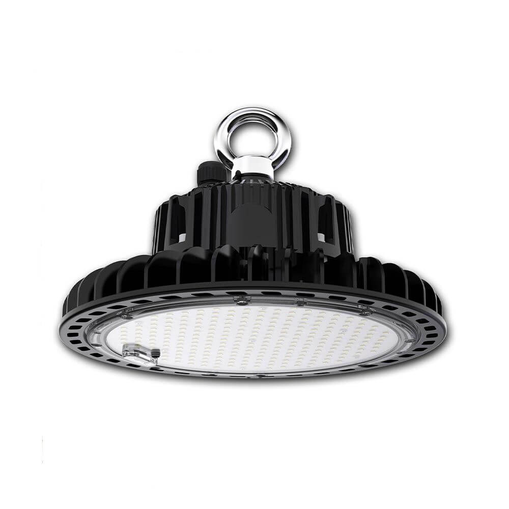 LED Hallenstrahler 200W mit 28000lm, 90° Ausleuchtung, IP65, dimmbar für hohe Räume.