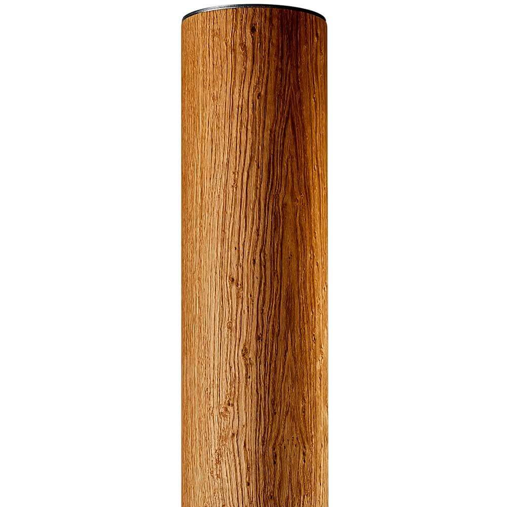 LED Holz-Stehleuchte Arbor 190cm Deutsche Eiche - Detailansicht des Holzleuchtstabs mit natürlicher Maserung.