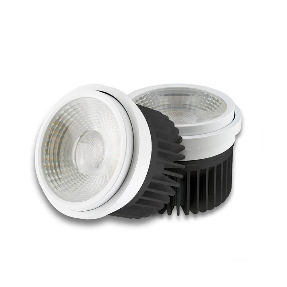 LED für Bäckerei fokussierbar 35°-50° Warmweiß 2760K 2516lm 30W in einfacher Montageposition.