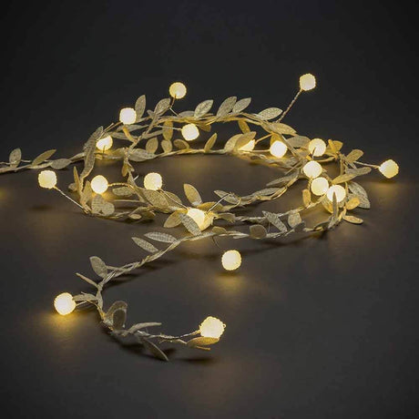 LED Lichterkette mit Dekoblättern 6h Timer batteriebetrieben, elegante Lichterkette mit warmem Licht.