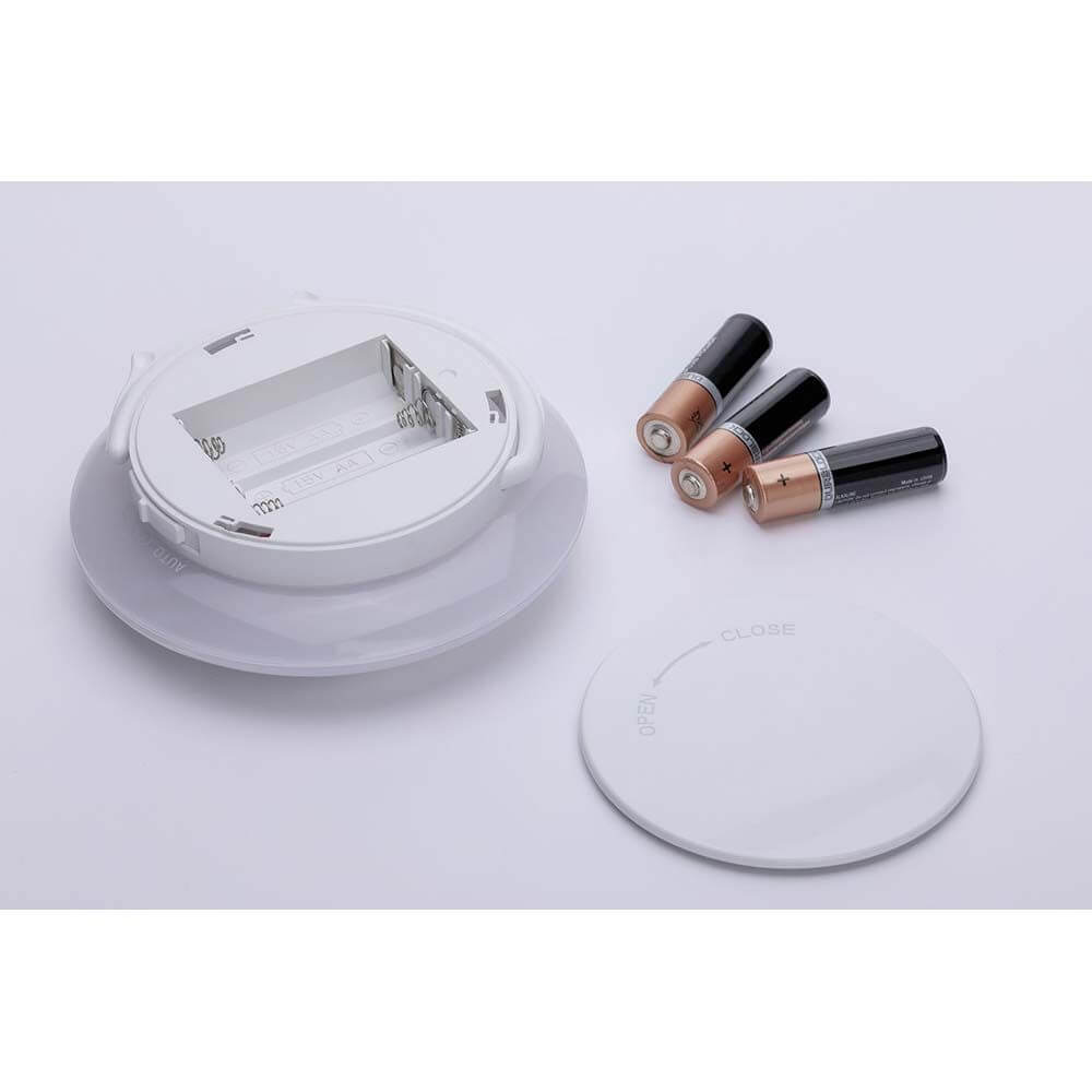 LED Nachtlicht Viby mit Batterien, runde Form, ideal für dunkle Räume und mobile Nutzung.