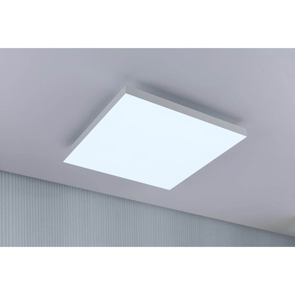 LED Panel Velora Rainbow RGBW Dynamisch 45x45cm an Decke montiert, strahlend und modernes Design in Wohnraum.