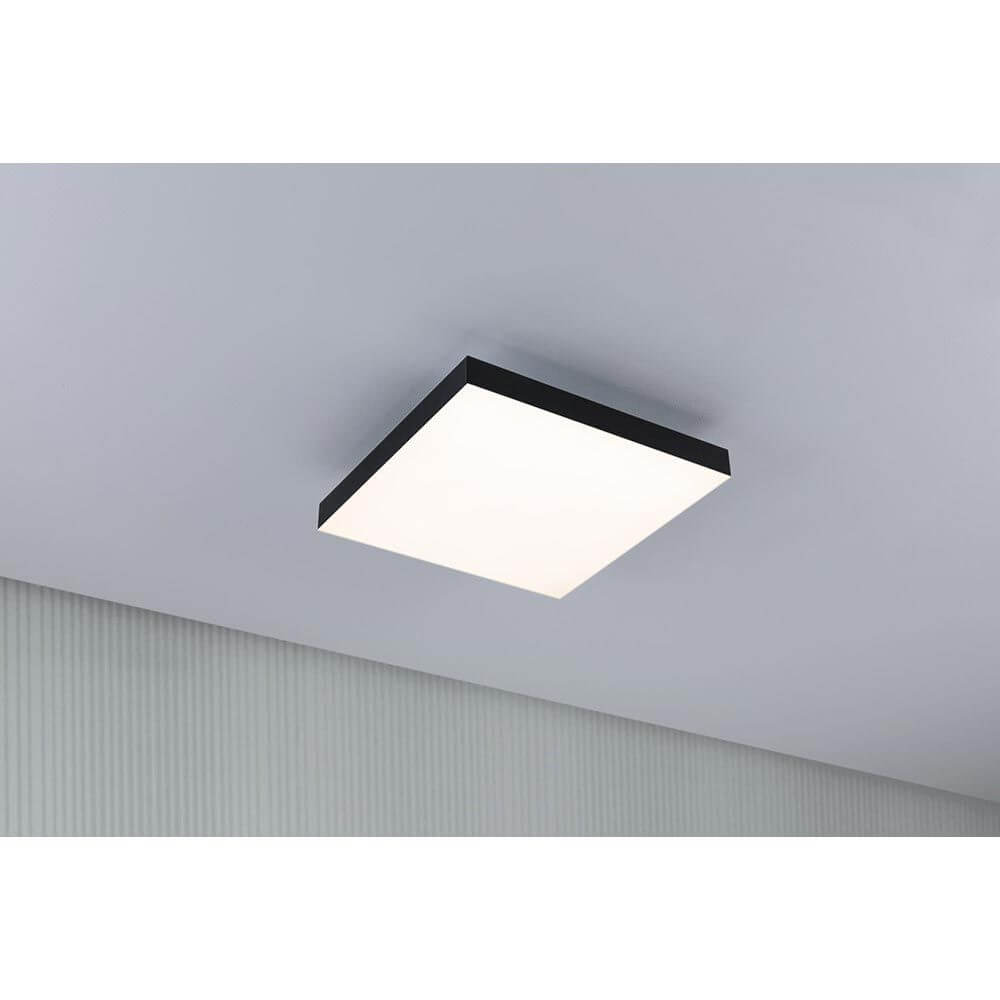 LED Panel Velora Rainbow RGBW Dynamisch 29x29cm an der Decke installiert, moderne Beleuchtung für jeden Raum.