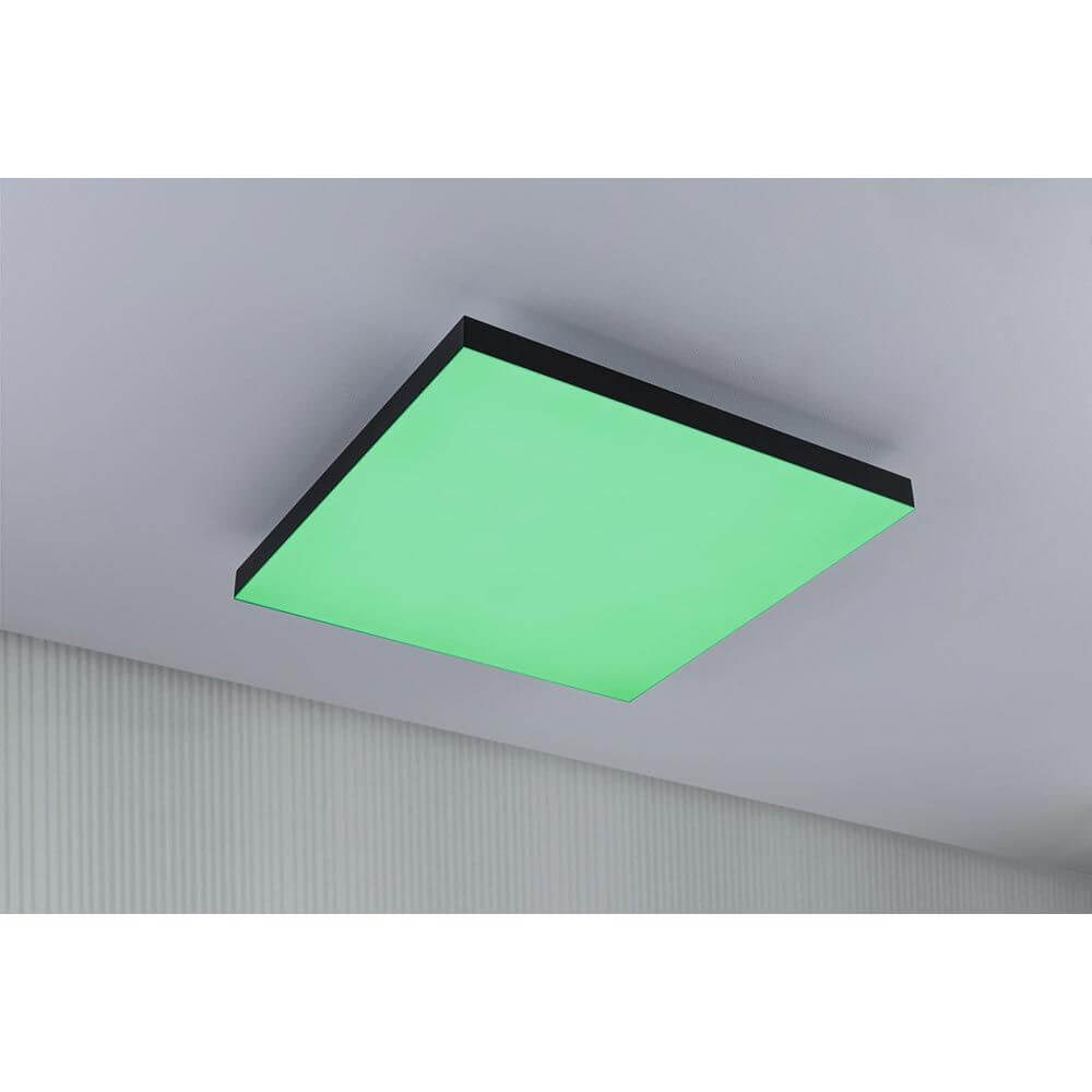 LED Panel Velora Rainbow RGBW Dynamisch Quadratisch Schwarz mit grünem Licht.