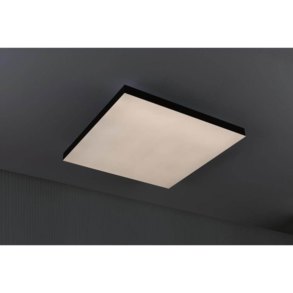 LED Panel Velora Rainbow RGBW Dynamisch Quadratisch Schwarz an einer Decke montiert, bietet modernes Design und vielseitige Beleuchtung.