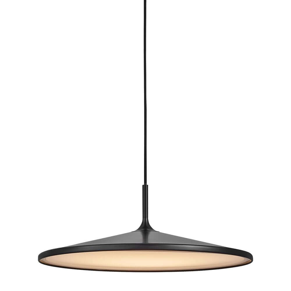 LED Pendelleuchte Balance in modernem Design, hängend mit schwarzem Gehäuse und sanftem Licht.