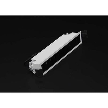 LED Raster-Einbaulampe Line 1545lm10x2W Warmweiß in modernem Design mit weiß-matt Einbaurahmen.