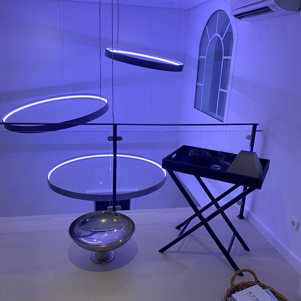 s.luce Made LED-Ring XL Pendelleuchte ø bis 230 cm Dimmbar RAL