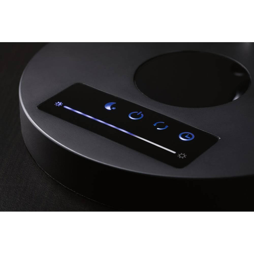 Nahaufnahme der Steuerung der LED Schreibtischlampe Numis mit Dimmfunktion und CCT-Einstellungen.