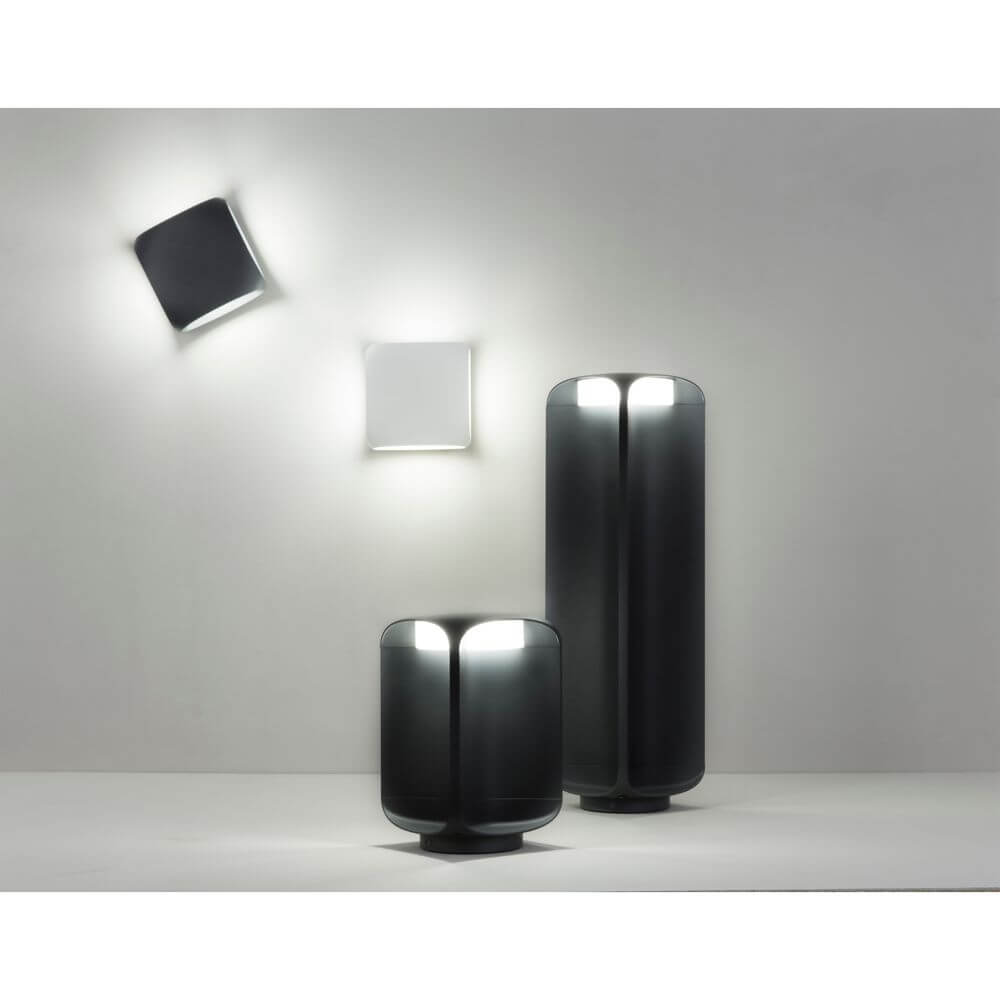 LED Sockelleuchte BU-OH 26cm IP65 Dunkelgrau in modernem Design mit sanftem Licht.