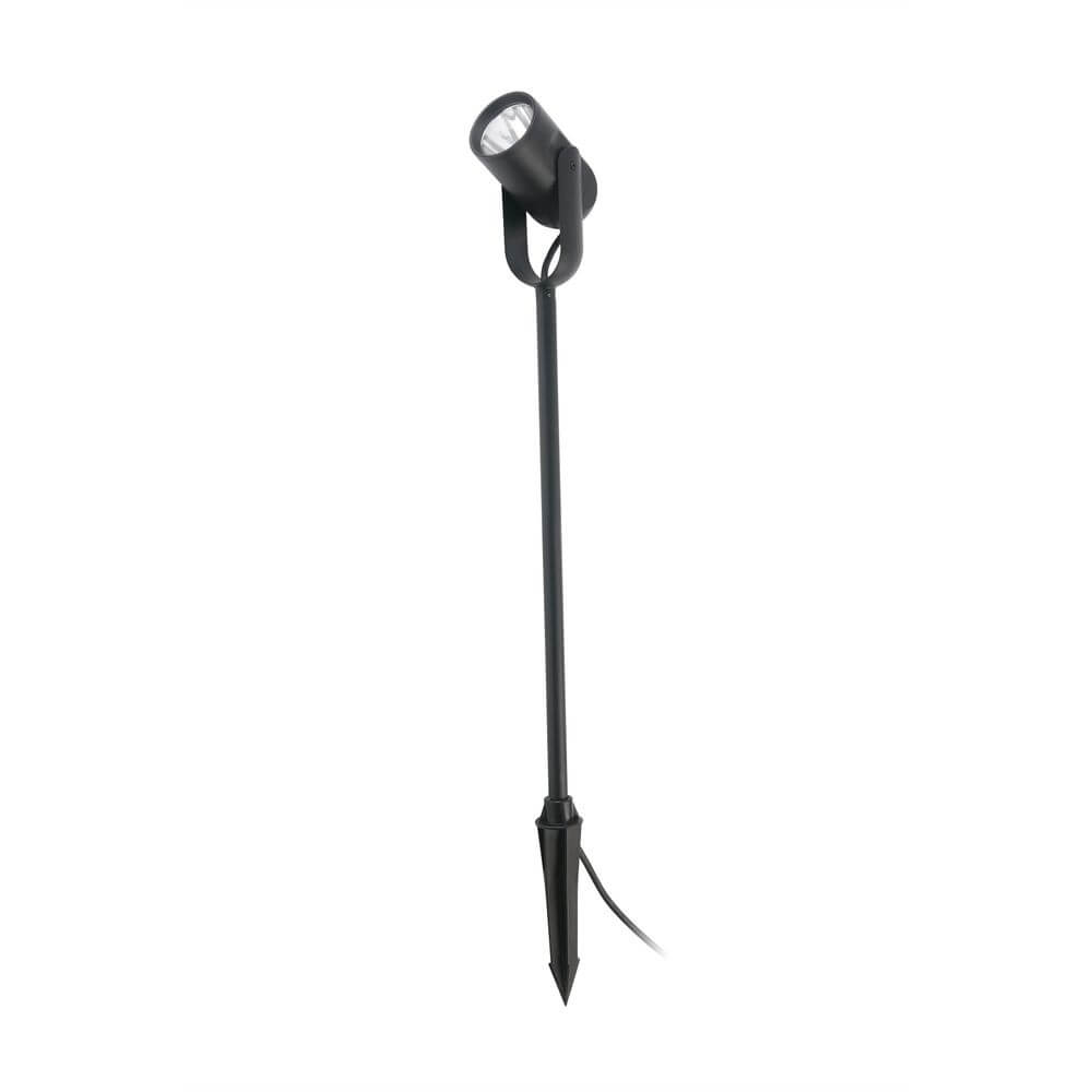 LED Spießstrahler SLOT-50 50cm 3000K IP65 Schwarz auf einem Gartenstecker, ideal für Außenbeleuchtung.