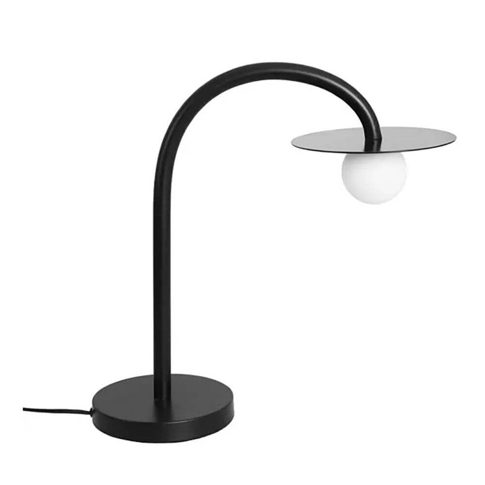 LED Tischleuchte Enigma 3000K in Schwarz mit elegantem Design und minimalistischem Stil.