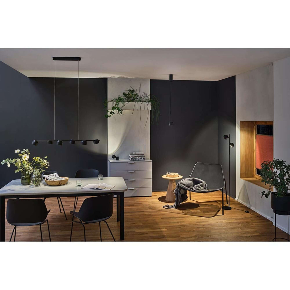 LED Wand- & Tischleuchte Puric Pane mit Touch-Dimmer Schwarz in modernem Wohnraum