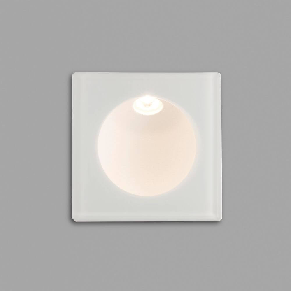 LED Wand-Einbaulampe GALO 3W 3000K IP54 Weiß mit elegantem Design und warmweißem Licht.