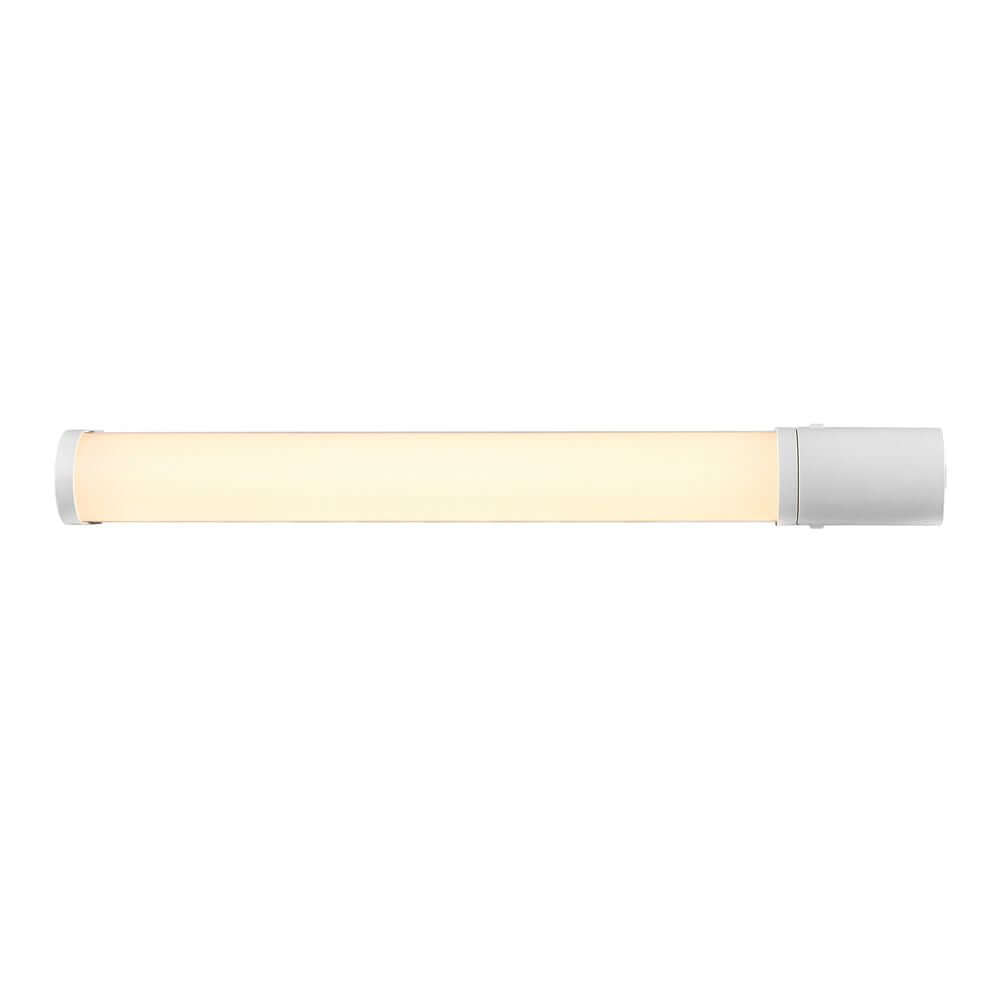 LED Wandleuchte Malaika 49 IP44 in modernem Design für Badezimmer mit integrierter Steckdose.