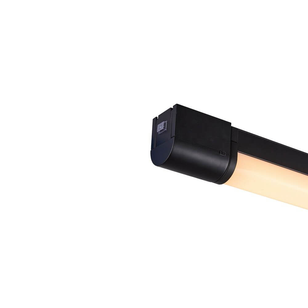 LED Wandleuchte Malaika 68 IP44, praktische Wandleuchte für das Badezimmer mit integrierter Steckdose.