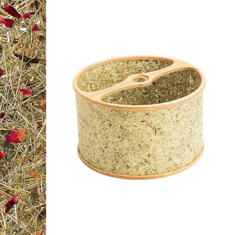 Abat-jour en foin et bois de forme ovale avec des matériaux naturels, élégant et respectueux de l’environnement.