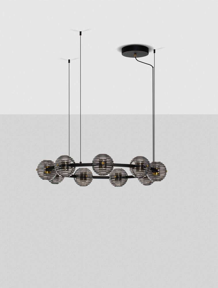 Las LED Pendelleuchte 9-flammig Ø 91cm 3000K Schwarz, Gold in elegantem Design mit metallischen Elementen.