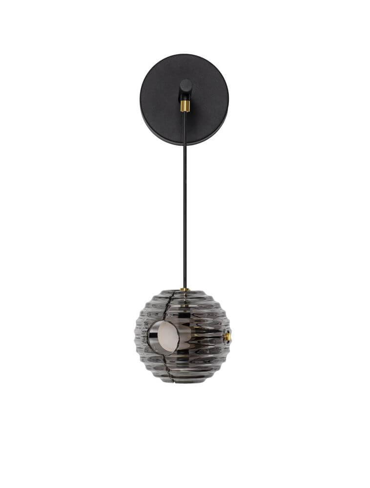Alt Tag: Las LED Wandleuchte 3000K Schwarz, Gold - moderne Metall- und getöntes Glas-Wandleuchte 52x14 cm, schwarzes Design mit goldenen Akzenten
