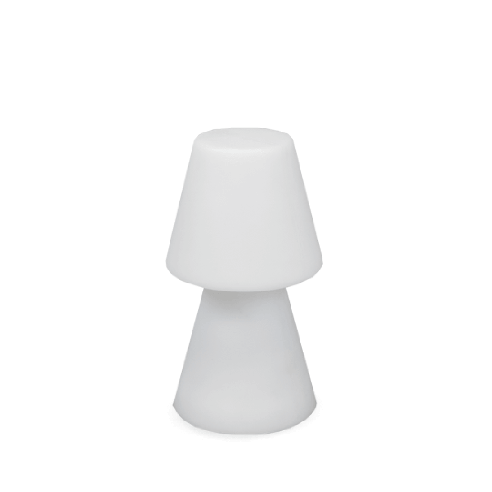 Akku-Tischleuchte Lola Small in modernem Design, ideal für verschiedene Umgebungen.