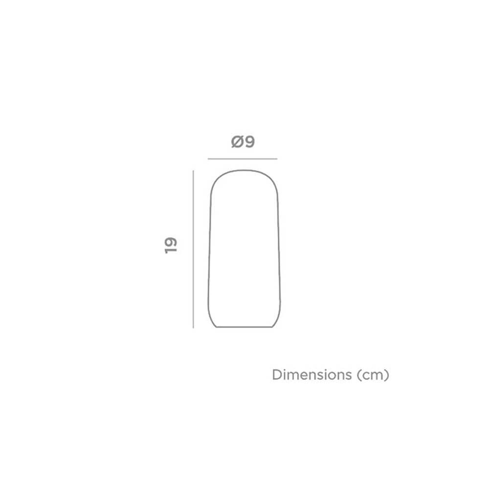 Maße der Candy Akku-Tischleuchte: Höhe 19 cm, Durchmesser 9 cm, skizziert in klaren Linien.