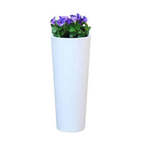 Ficus dekorativ lys 79 cm oplyst urtepotte med lilla blomster i en hvid cylindrisk plantekasse.