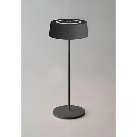 Lutec LED Akkuleuchte Cocktail Outdoor IP54 in modernem Design, ideal für den Außenbereich.