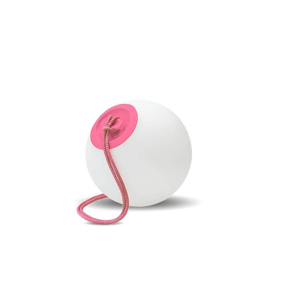 Akku LED-Hängeleuchte in Kugelform Norai mit pinkem Aufhänger, ideal für Outdoor-Nutzung.