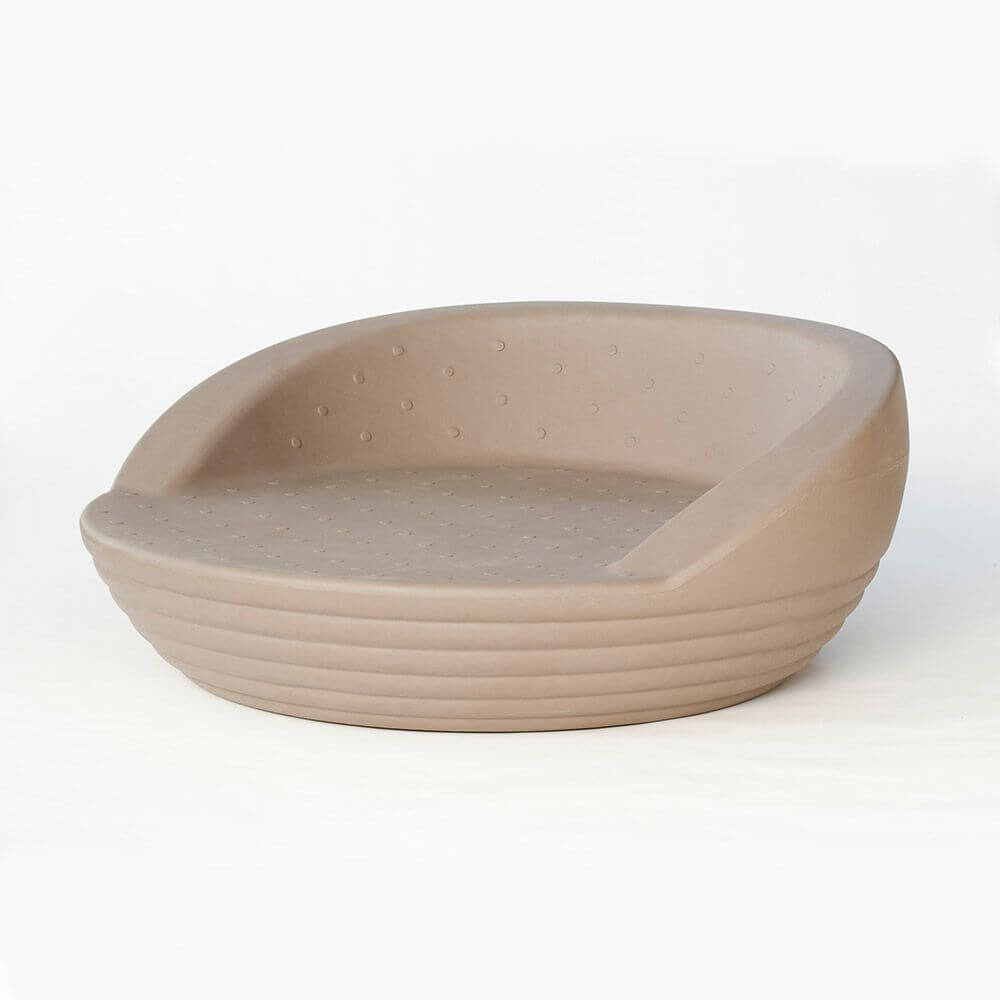 Stylischer LED-Solar-Sessel Formentera in sandfarbenem Design, ideal für entspannte Stunden im Freien.