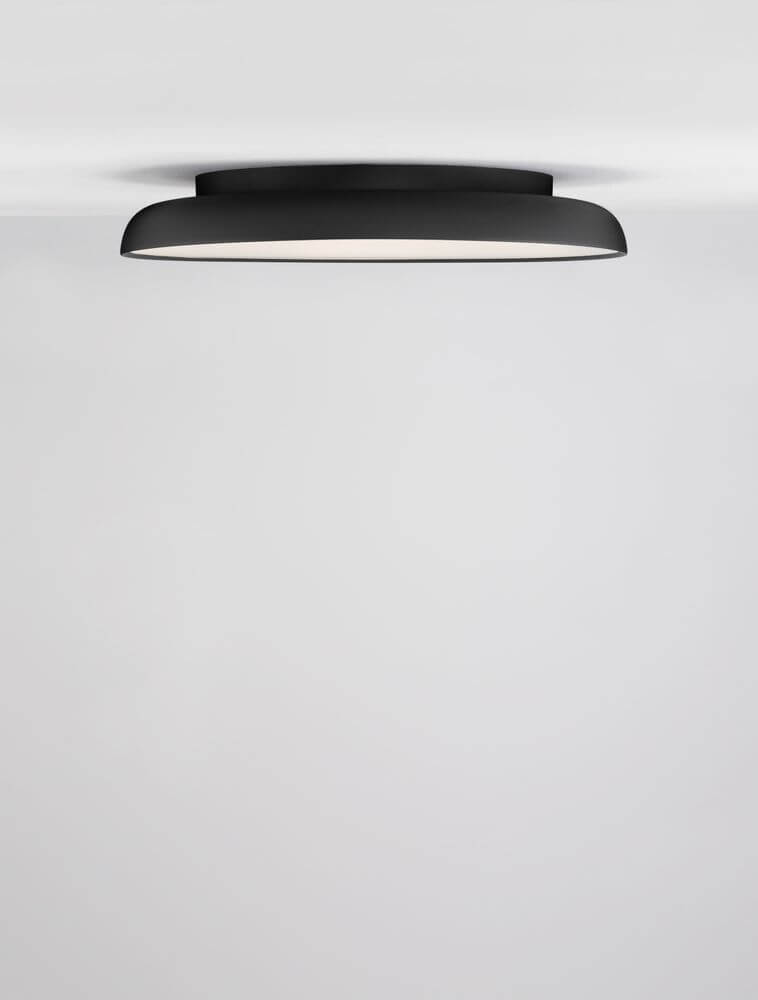 Linus LED Deckenleuchte Ø 60cm Triac 3000K in schwarzem Aluminiumdesign, warmweißes Licht.