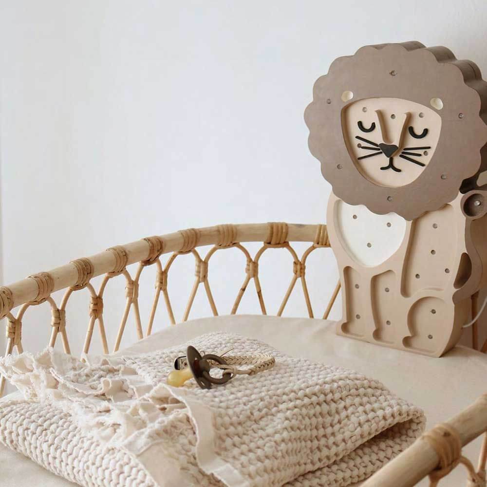 Children wall & table lamp lion