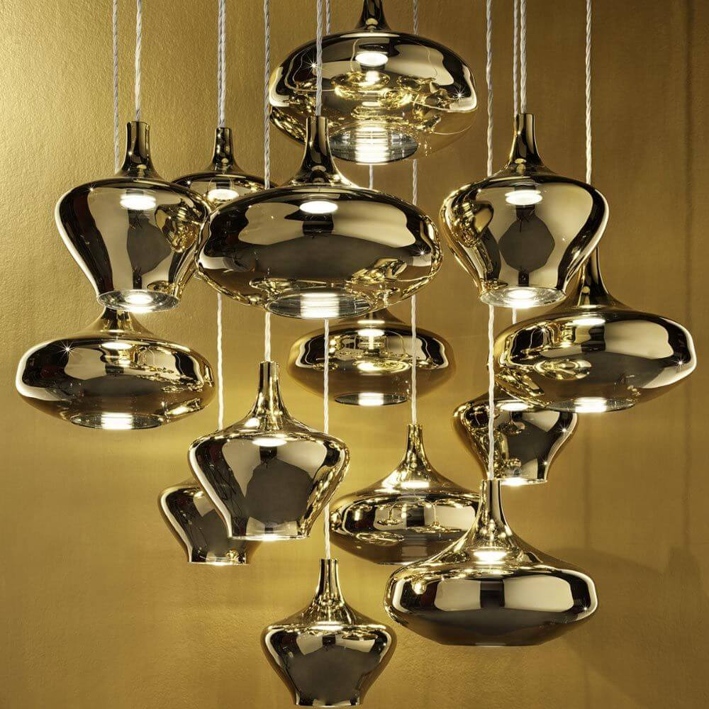 Hängelampe mit retro-glänzendem Design, eleganten Formen und moderner LED-Technologie.