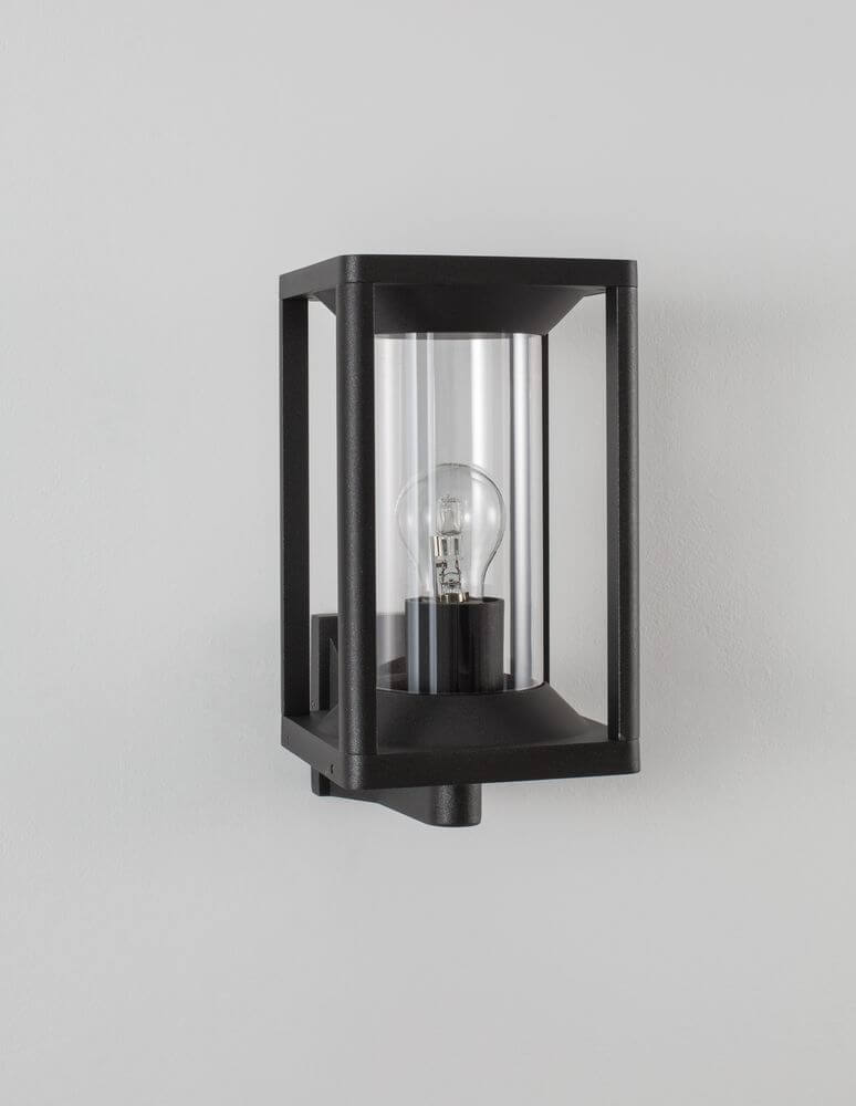 Loeve Außenwandleuchte Anthrazit IP65 mit kubischem Design und klaren Linien.